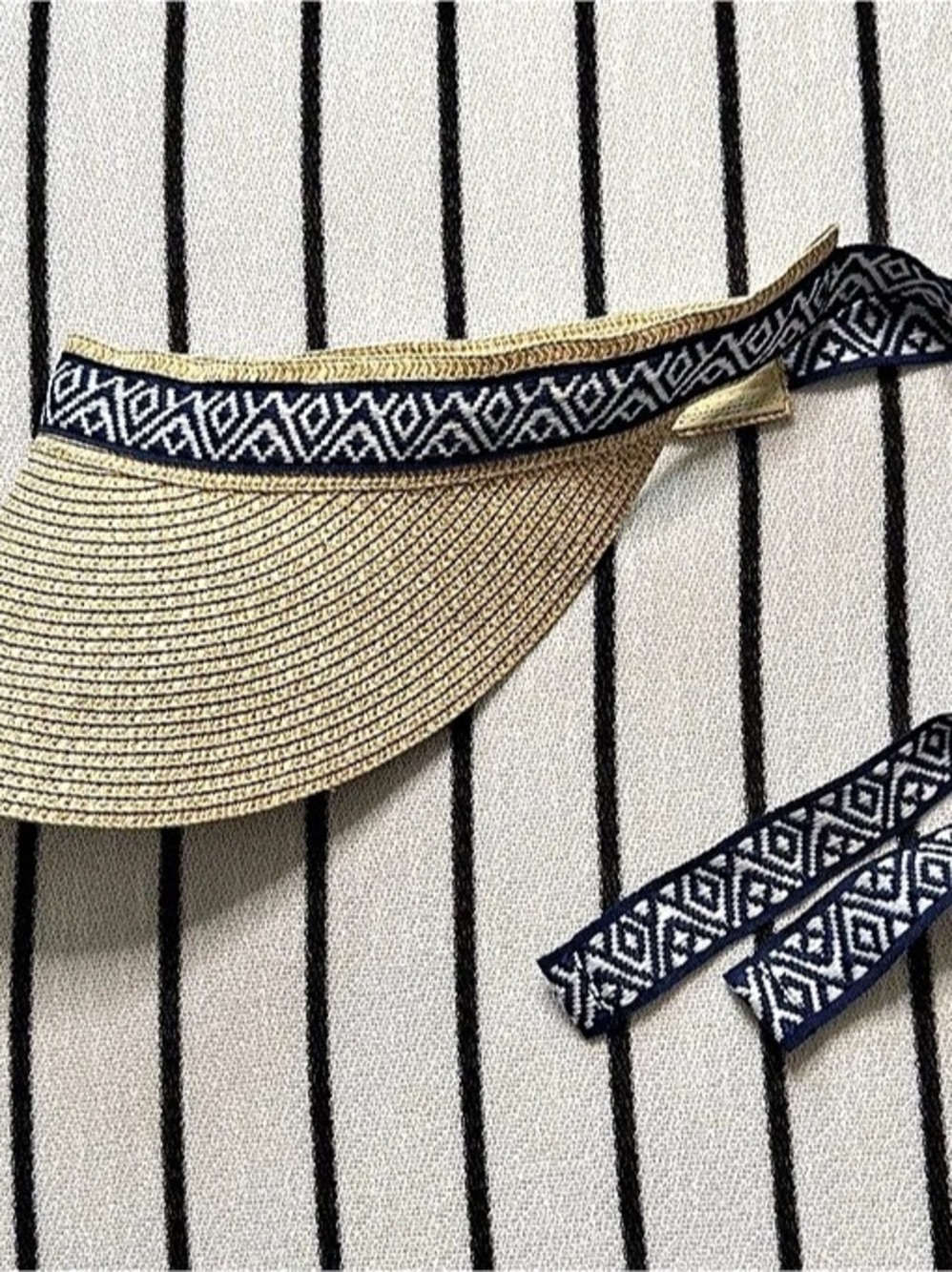 Sea&Grass Woven Visor in Tan & Blue Like New